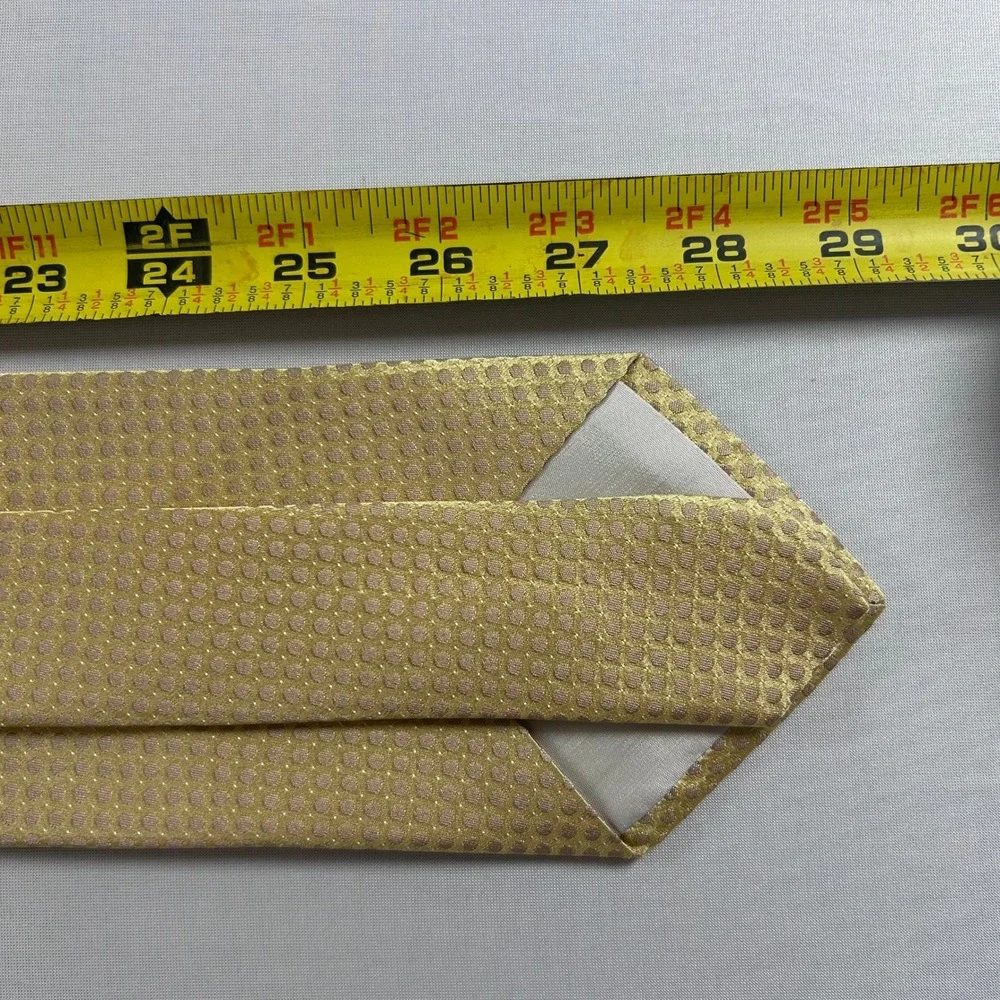 Hugo Boss Necktie Men Gold 100% Silk Geometric Dotted Italy Made Designer Luxury